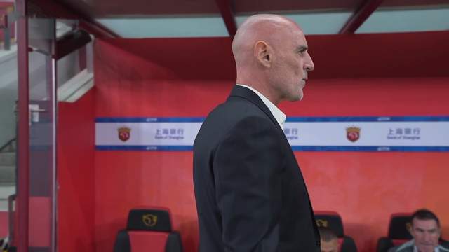 大连剩1场试错，斯坦丘撤到8号位 赶上武磊火热 回梭鱼湾少输当赢